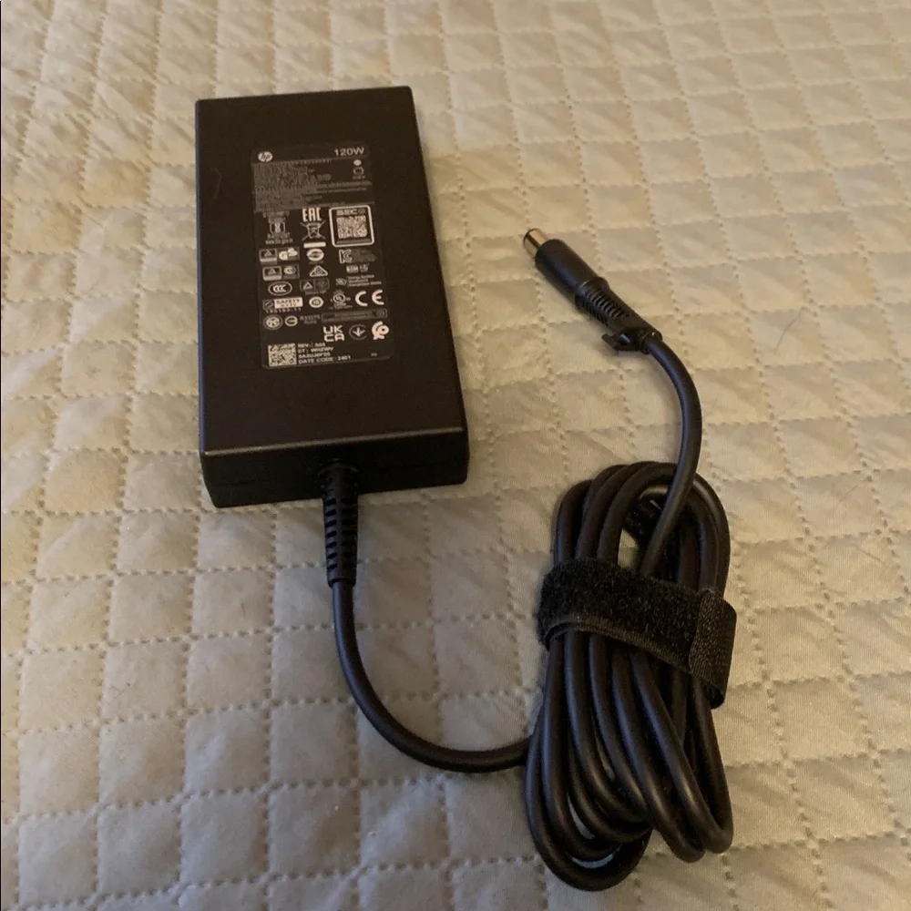 HP TPN-LA18 - 120W 19.5V 6.15A 7.4mm X 5.0mm Connector AC Adapter Charger